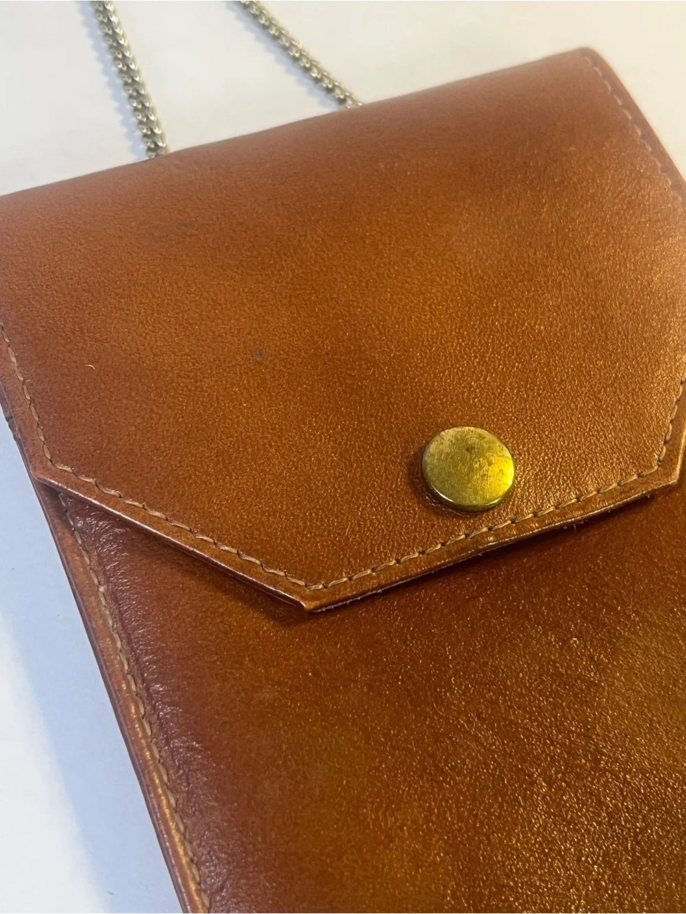 Vintage Brown Leather Crossbody Pouch with Chain Strap Passport Holder